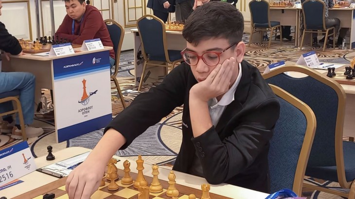 Faustino Oro perdió su última partida en Moscú y no pudo lograr el récord de ser el Gran Maestro más joven