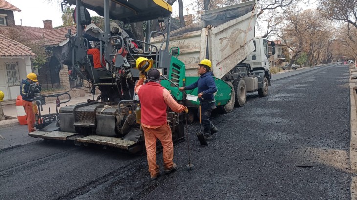 Ciudad acelera su plan vial y ya reacondicionó 130 cuadras en distintos sectores