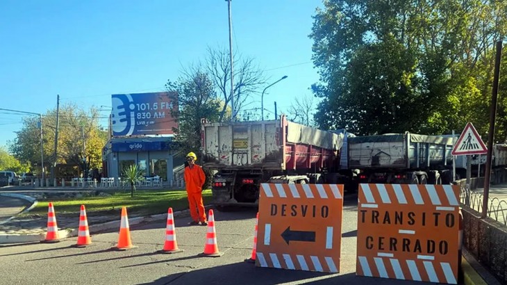Ruta 143: por nuevas tareas de ensanche hay desvíos entre las calles El Chañaral y El Toledano